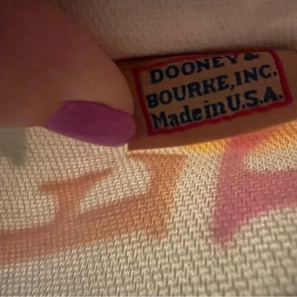 DOONEY & BOURKE WRISTLET, Retro Grafica Grafitti Flap CORK Wristlet, NEW w/ Tags - Picture 11 of 14